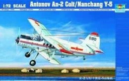 TRUMPETER Antonow An-2 C olt/Nanchang Trumpeter