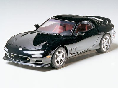 Model plastikowy Mazda RX-7 R1 Tamiya