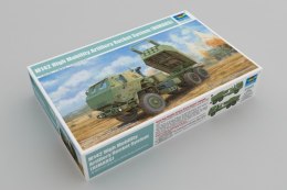 Model plastikowy System rakiet artyleryjskich M142 wysokiej mobilności (HIMARS) Trumpeter